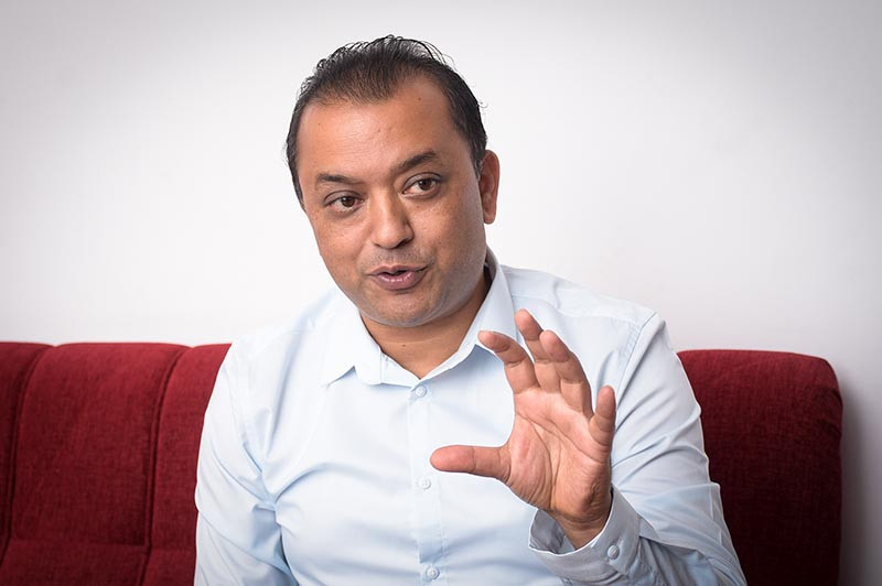 केन्द्रीय समिति को बैठक मा महामन्त्री गगन थापा किन गरे बहिष्कार